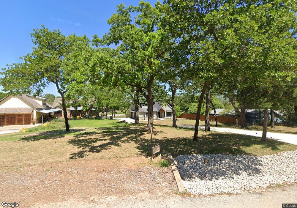 12072 N Oak Ct, Azle, TX 76020 - photo 1