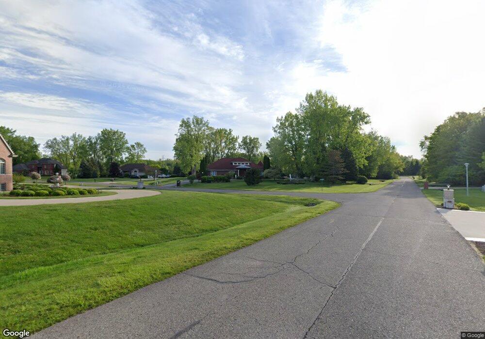 6284 Pine Ridge Ct unit 8, Flushing, MI 48433 - photo 1