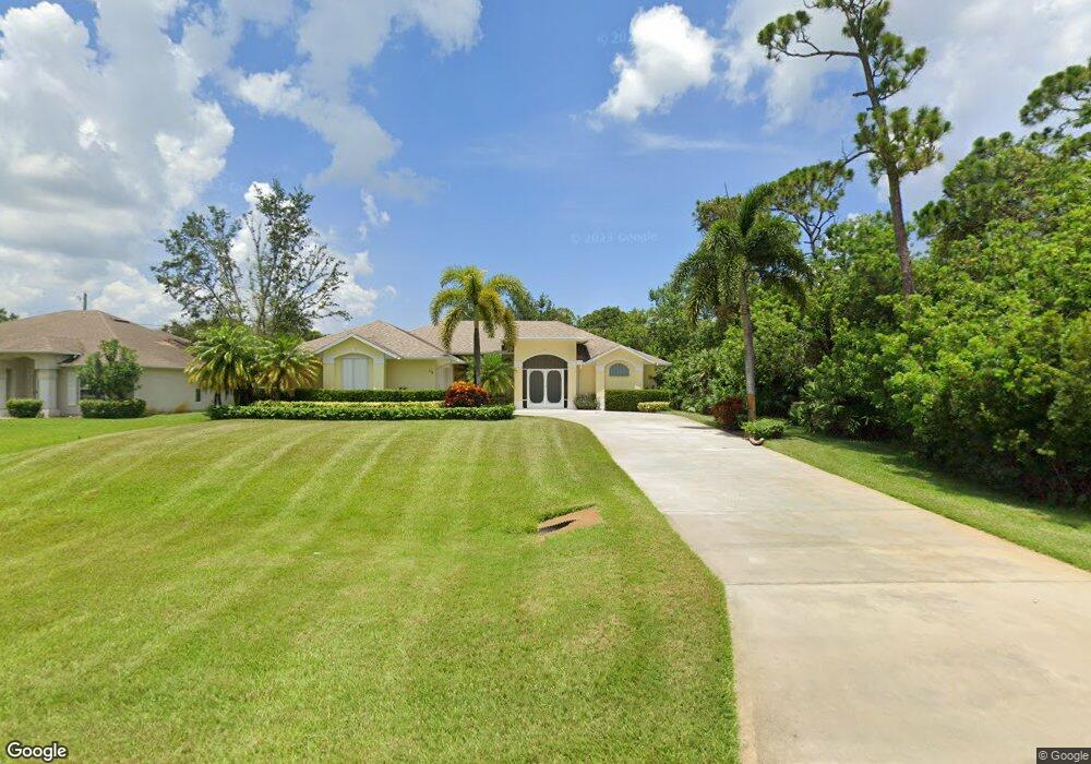 154 S Wimbrow Dr, Sebastian, FL 32958 - photo 1