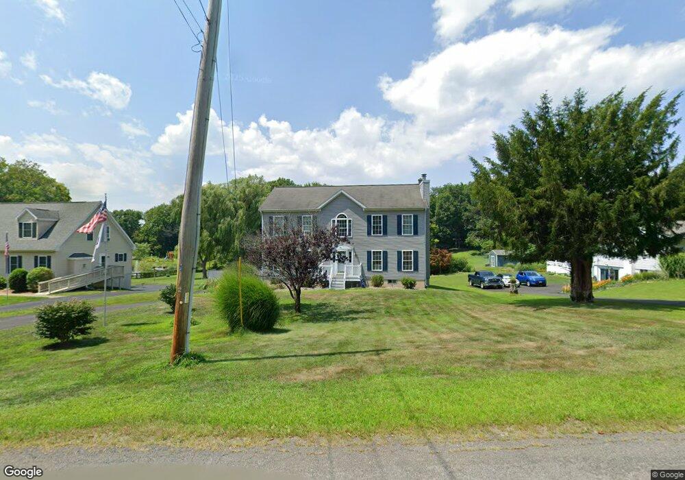 27 Read Rd, Red Hook, NY 12571 - photo 1