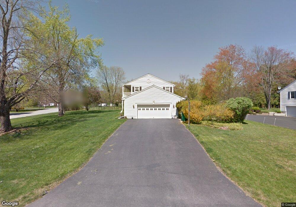 87 Round Hill Rd, Poughkeepsie, NY 12603 - photo 1