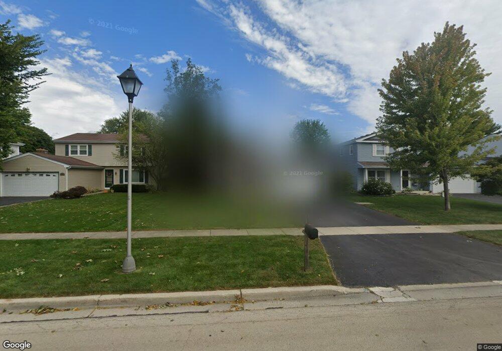 1611 Pershing Ave, Wheaton, IL 60189 - photo 1