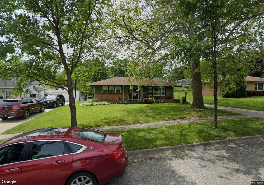 2735 Richmond Ave, Des Moines, IA 50317 - photo 1