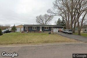 405 W 2nd St, Winthrop, MN 55396