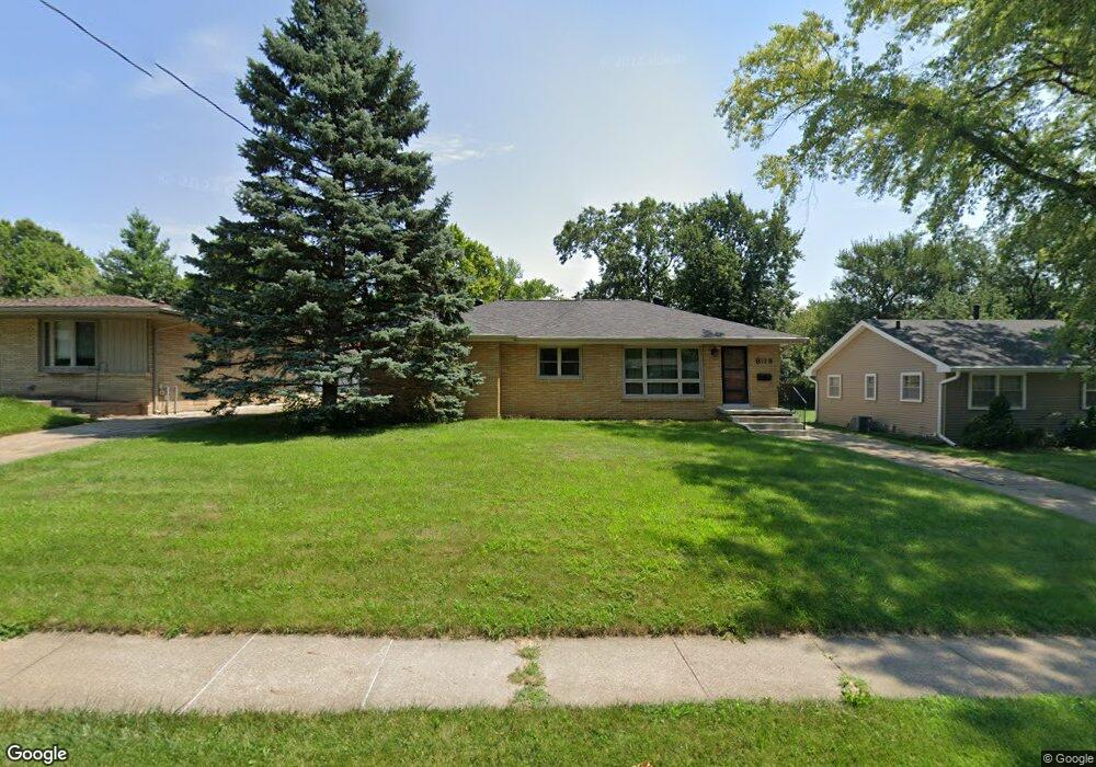 813 28th St, West Des Moines, IA 50265 - photo 1
