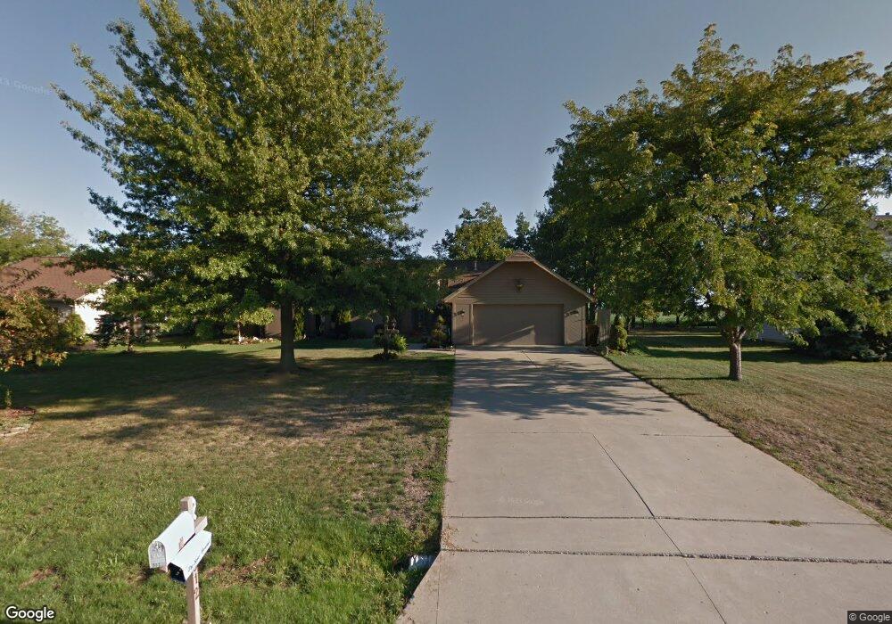 512 Meadow Ln, Ossian, IN 46777 - photo 1