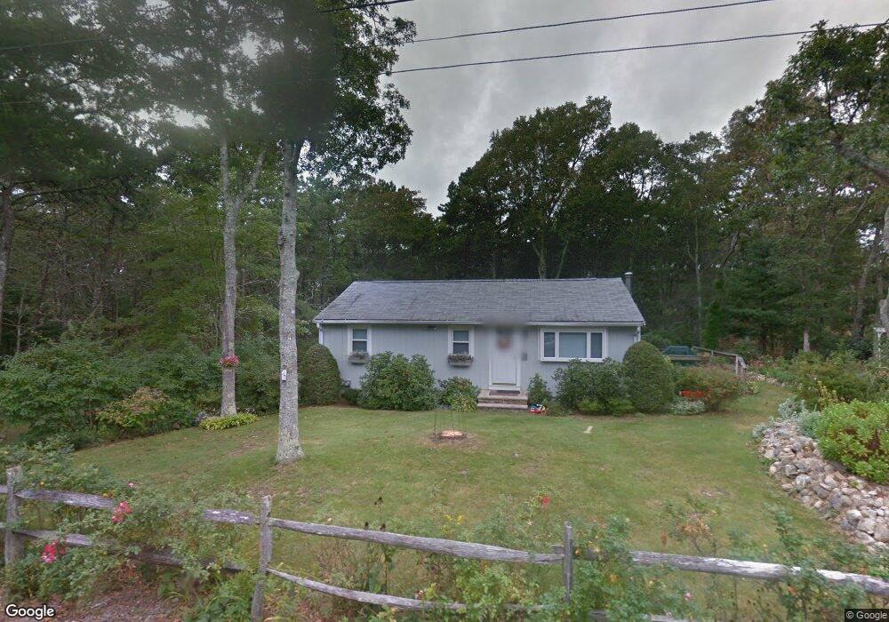 4 Shagbark Ln, East Falmouth, MA 02536 - photo 1