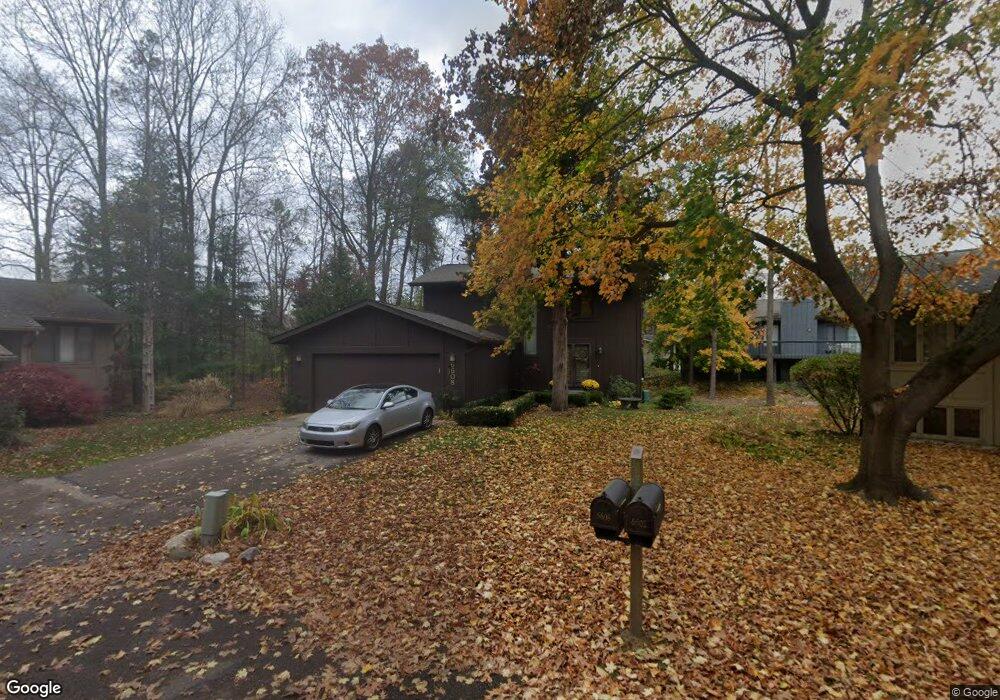 6614 Red Cedar Ln, West Bloomfield, MI 48324 - photo 1