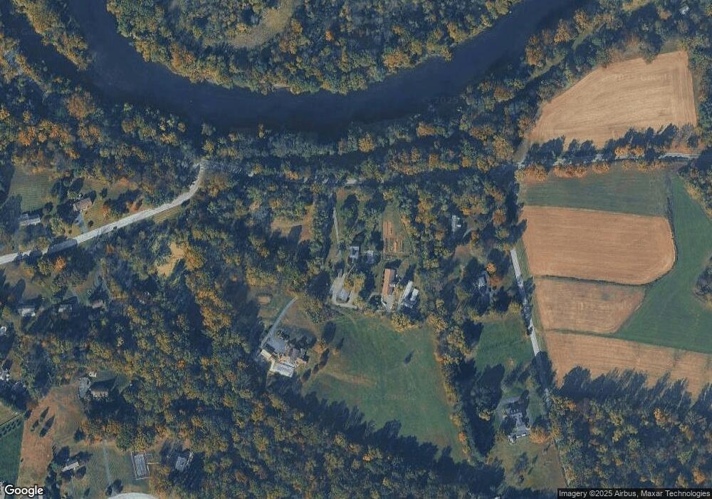 1370 W Schuylkill Rd, Pottstown, PA 19465 - photo 1