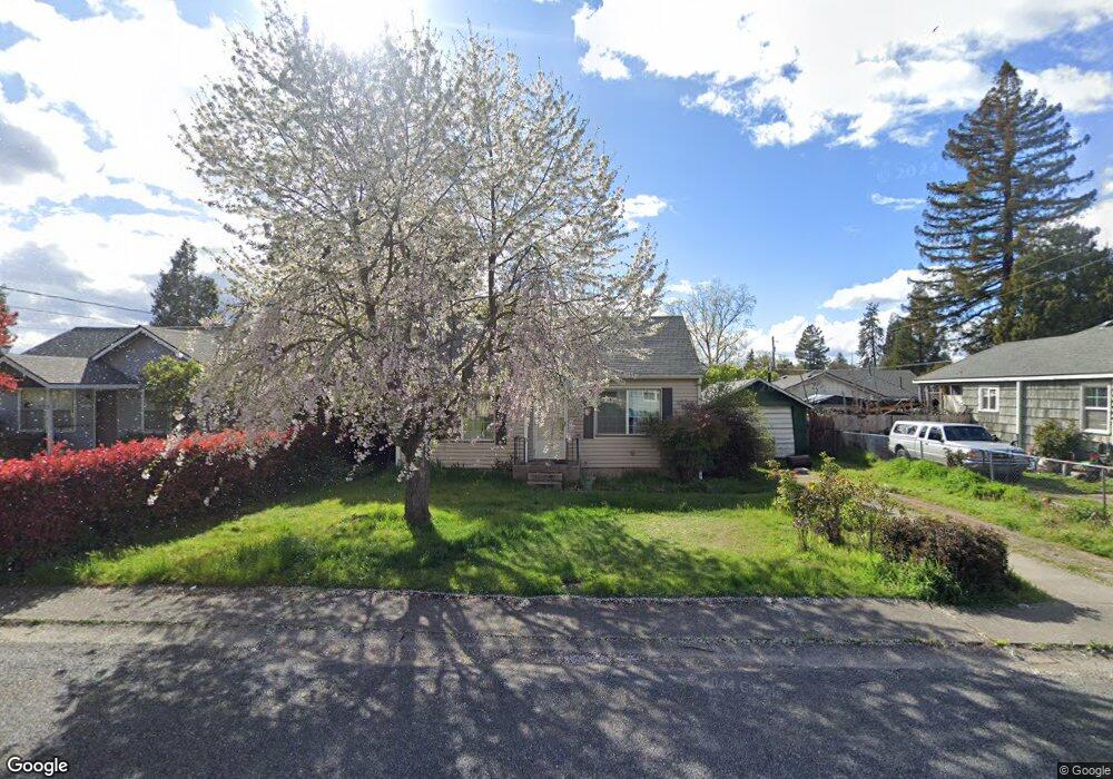 1270 SE Southpark Dr, Grants Pass, OR 97527 - photo 1