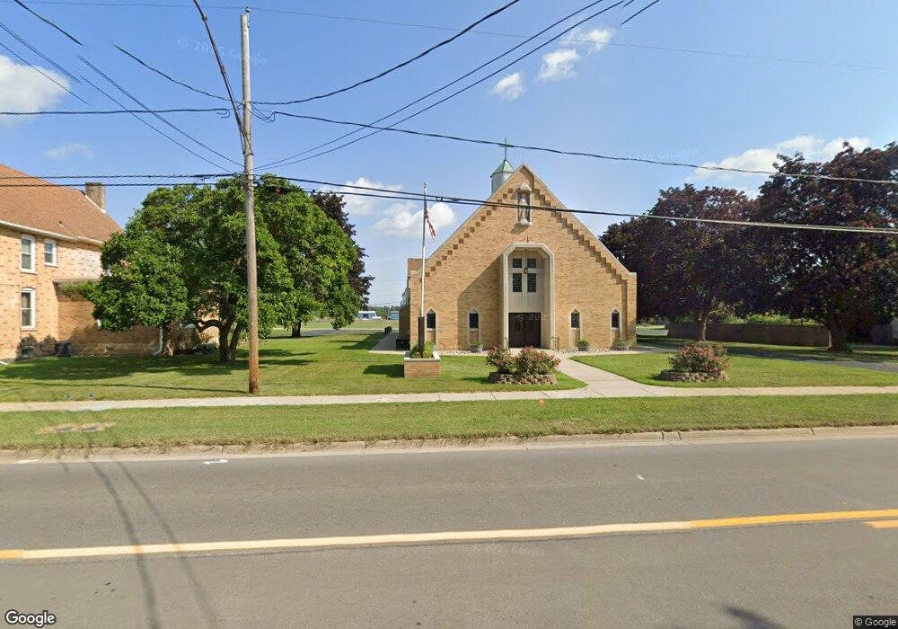 28 Ash St W, Three Oaks, MI 49128 - photo 1