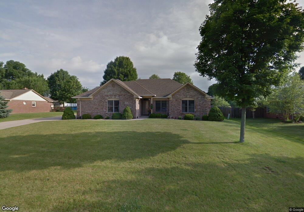 140 Deborah Ln, Whiteland, IN 46184 - photo 1