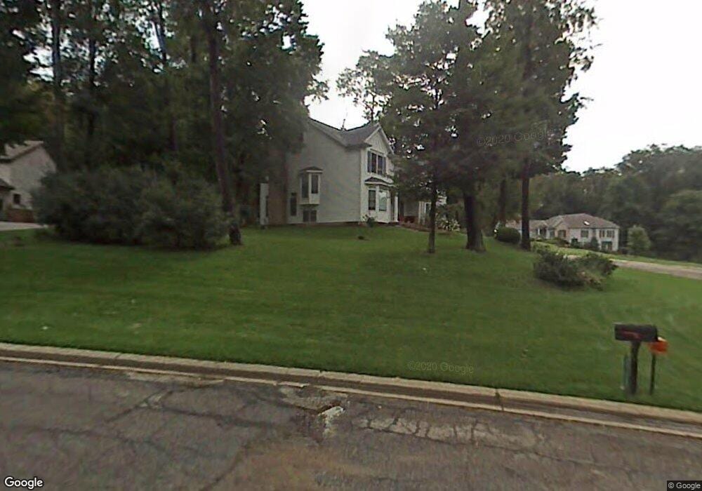 51664 Clubhouse Dr, South Bend, IN 46628 - photo 1