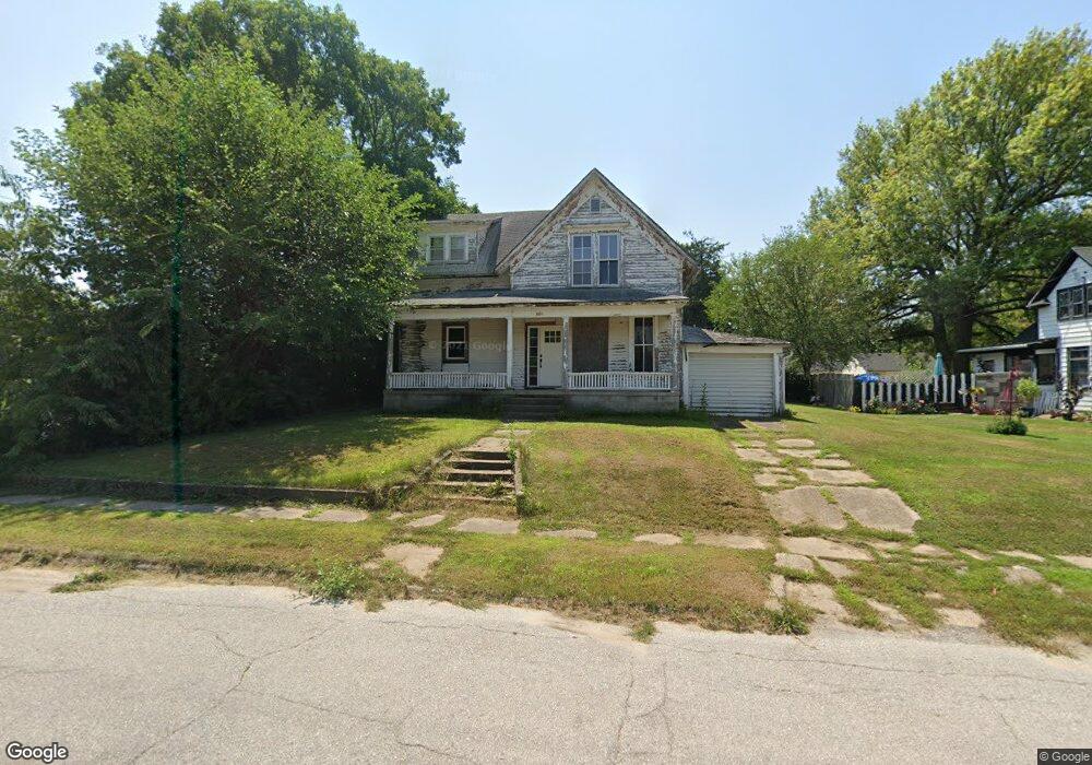 300 University Ave, Shenandoah, IA 51601 - photo 1