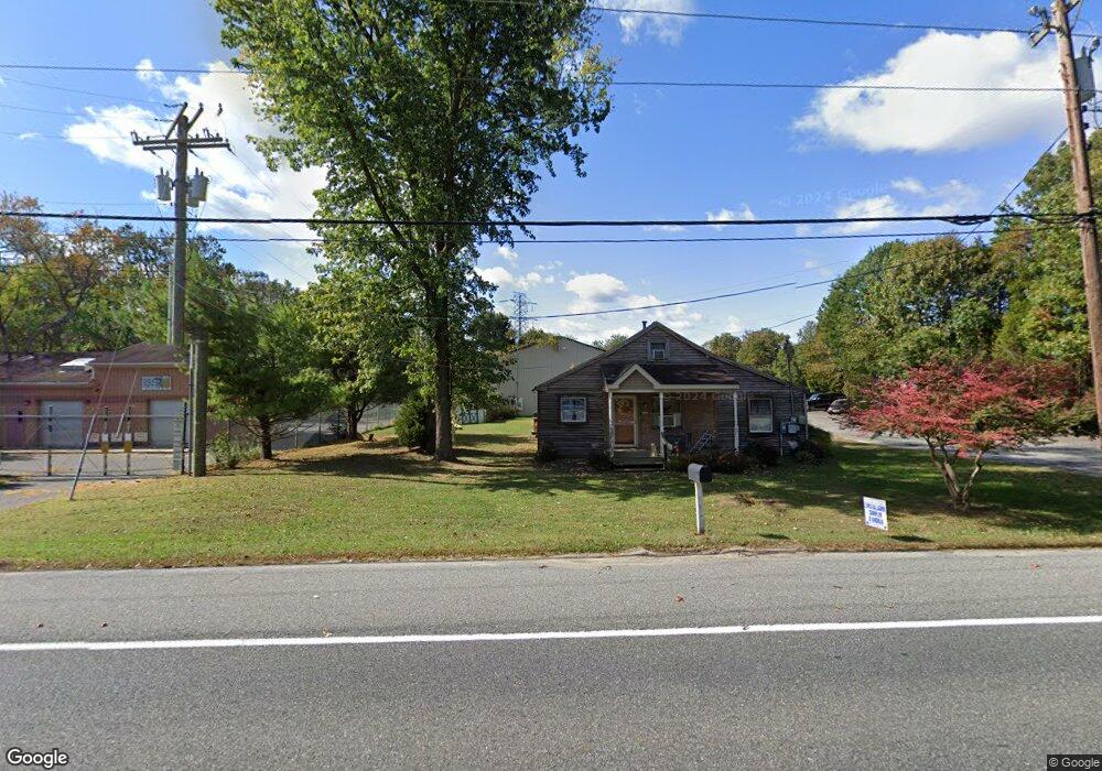 1421 N Tuckahoe Rd, Williamstown, NJ 08094 - photo 1