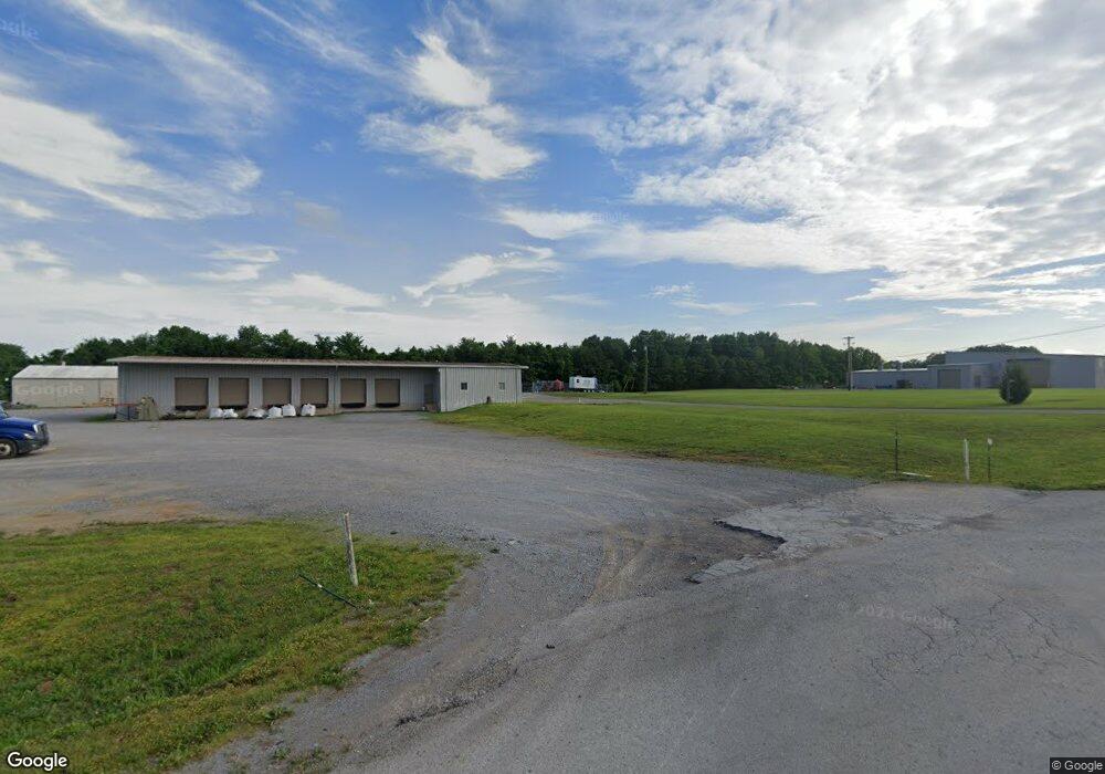 202 Cedar King Rd, Shelbyville, TN 37160 - photo 1