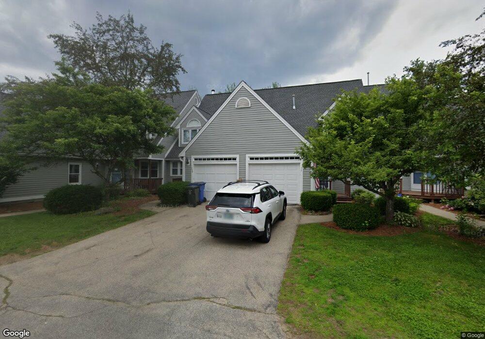 358 Winding Pond Rd unit 358, Londonderry, NH 03053 - photo 1