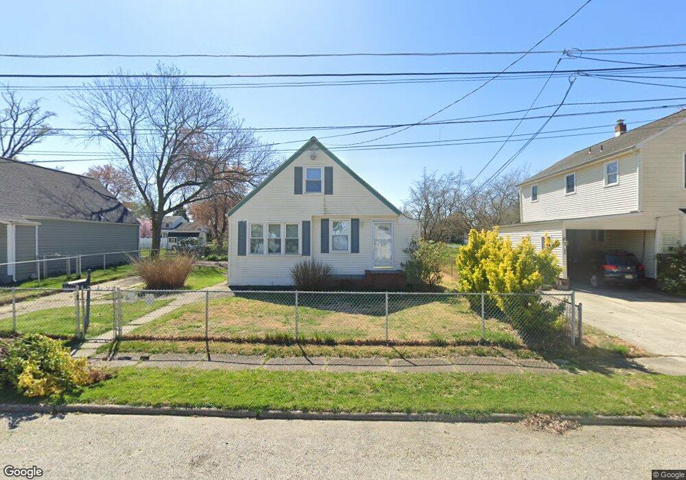 608 Princeton Ave, Maple Shade, NJ 08052 - photo 1