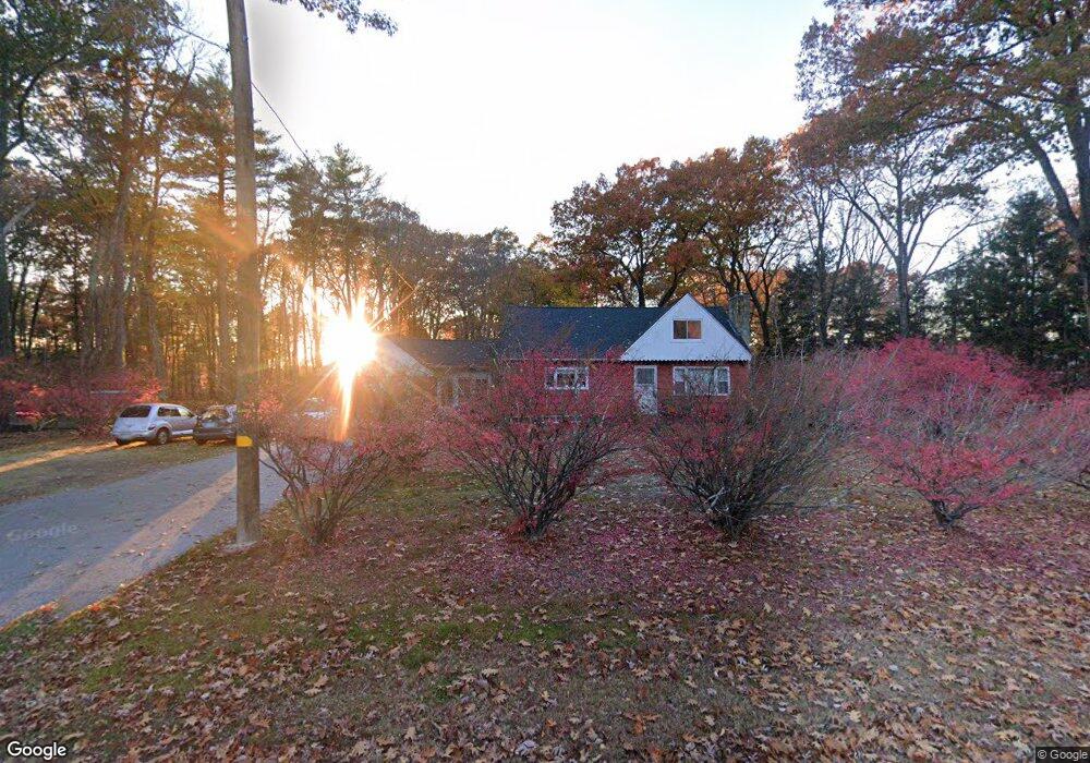 231 Huse Rd, Manchester, NH 03103 - photo 1