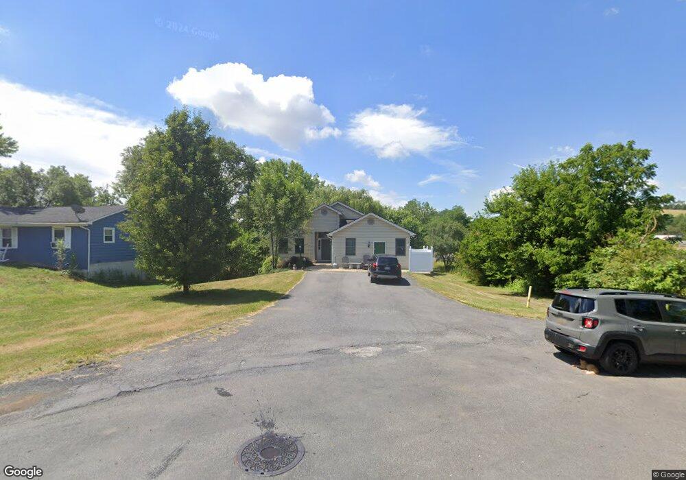 179 W Lee St, New Market, VA 22844 - photo 1