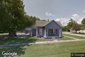 202 S Iowa St, Chrisman, IL 61924