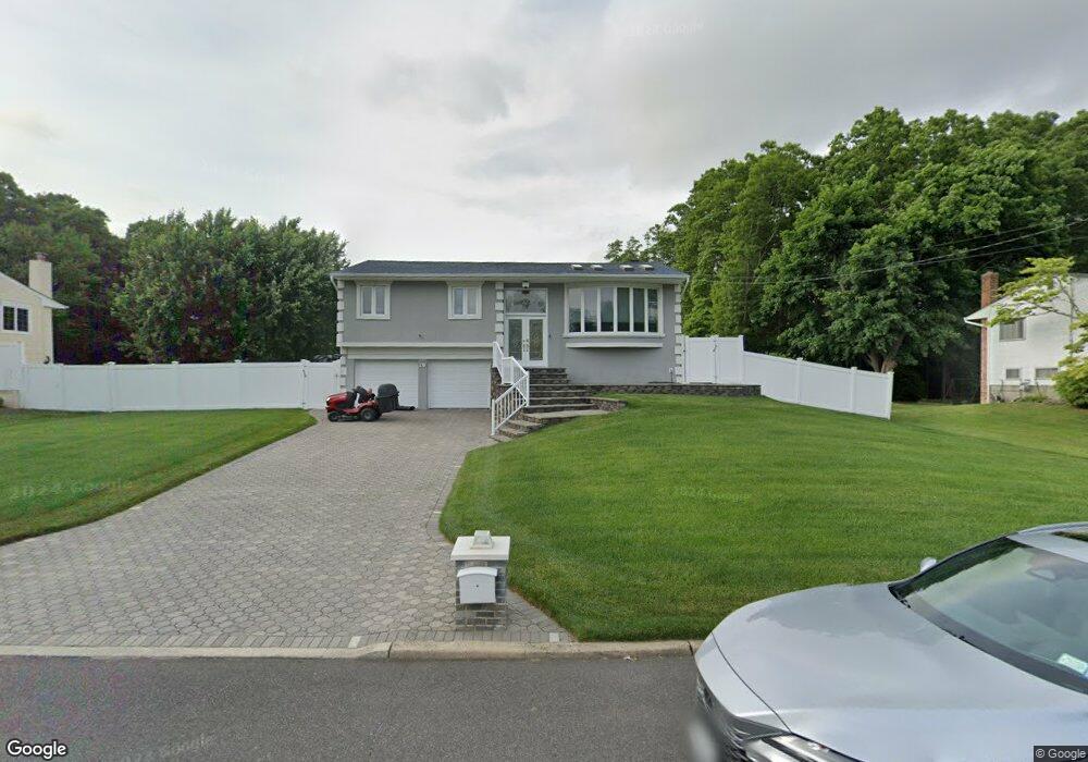 19 Joyce Dr, Hauppauge, NY 11788 - photo 1