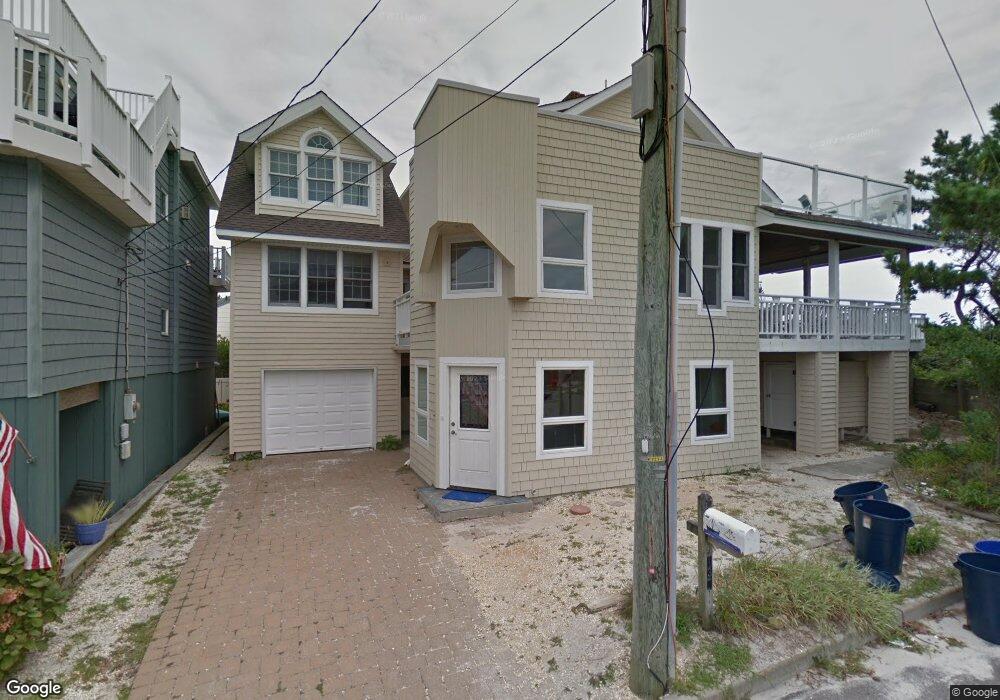 137 E 28th St, Ship Bottom, NJ 08008 - photo 1