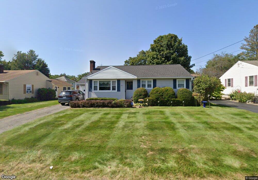 21 Lillian St, Pittsfield, MA 01201 - photo 1