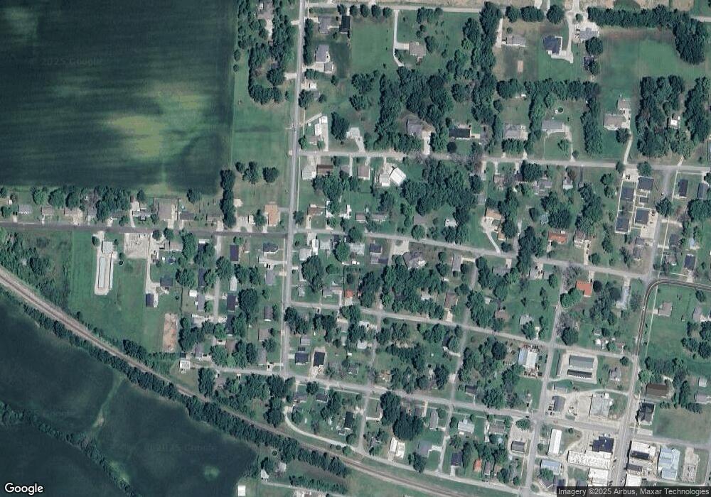 406 W Stone St, Sturgeon, MO 65284 - photo 1