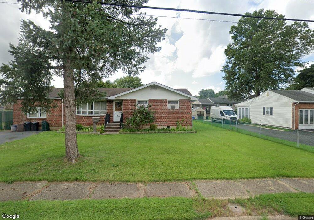 5 N 16th Ave, Manville, NJ 08835 - photo 1