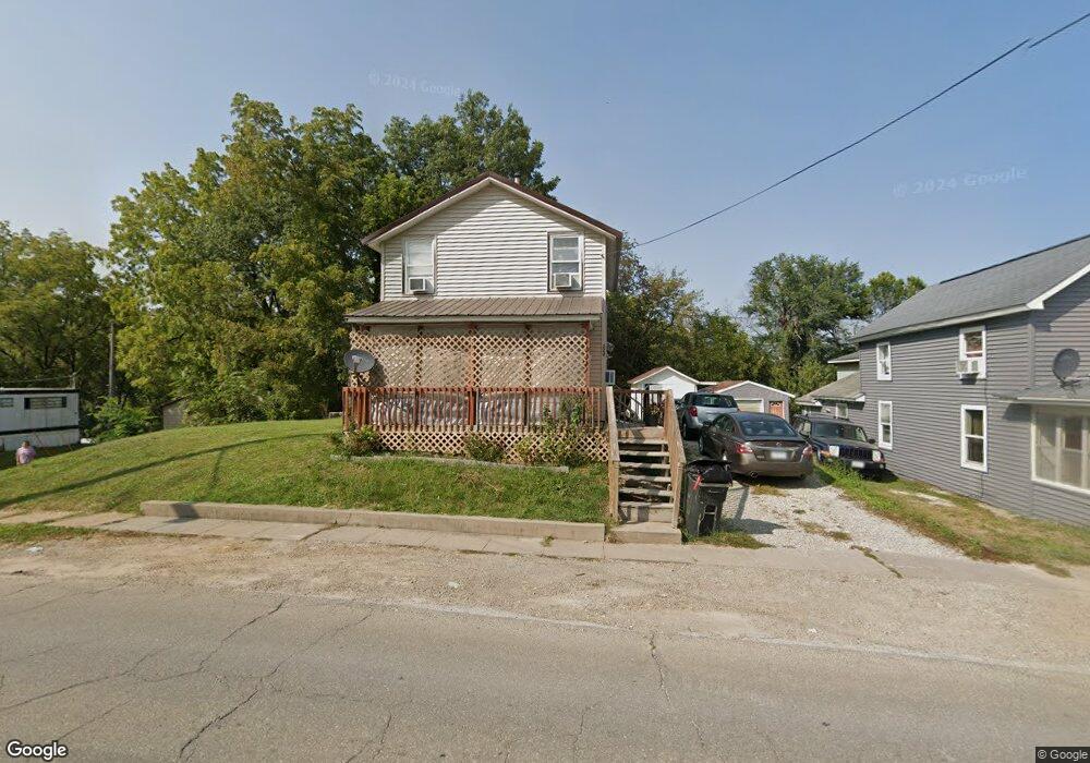 224 Walnut St, Columbus Junction, IA 52738 - photo 1