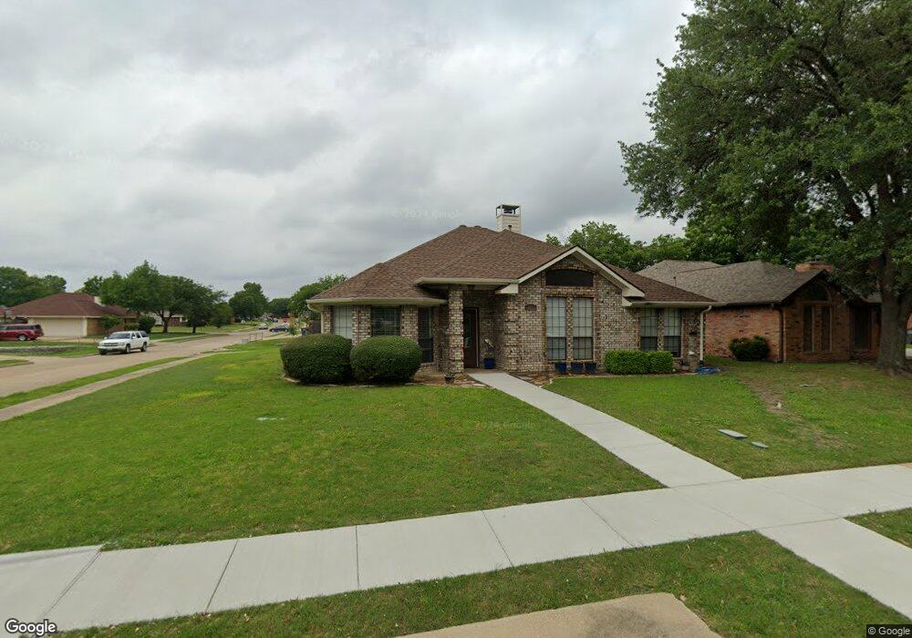 201 N Winding Oaks Dr, Wylie, TX 75098 - photo 1