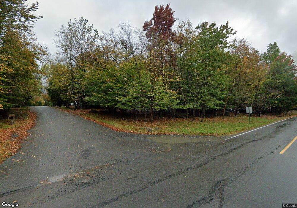 6581 Linden Dr, Tobyhanna, PA 18466 - photo 1