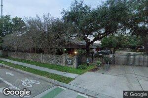 6 Carriage Ln, New Orleans, LA 70114