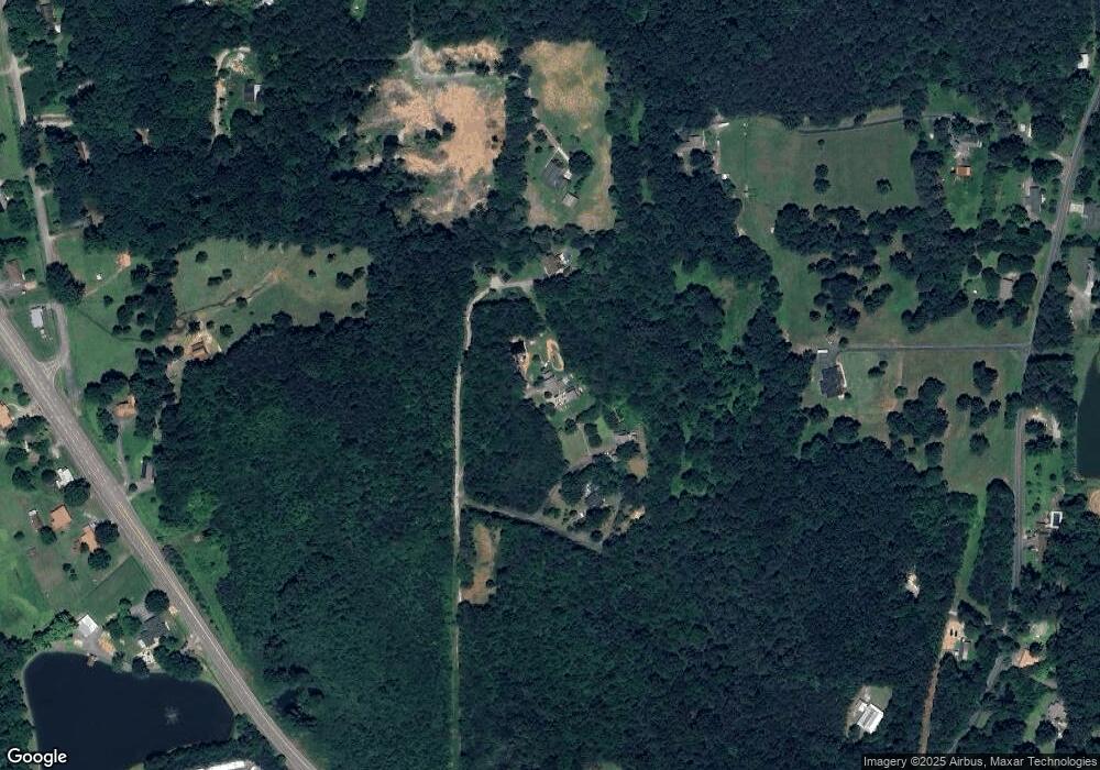 4898 Fairmount Hwy SE unit D, Calhoun, GA 30701 - photo 1