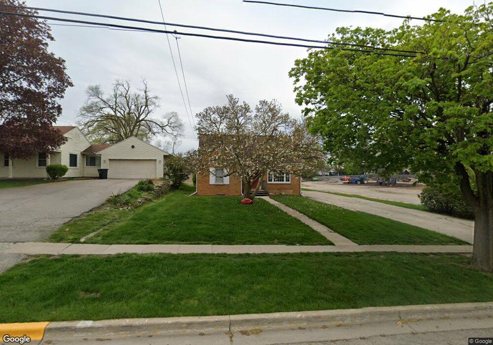 106 S Charles St, Adrian, MI 49221 - photo 1