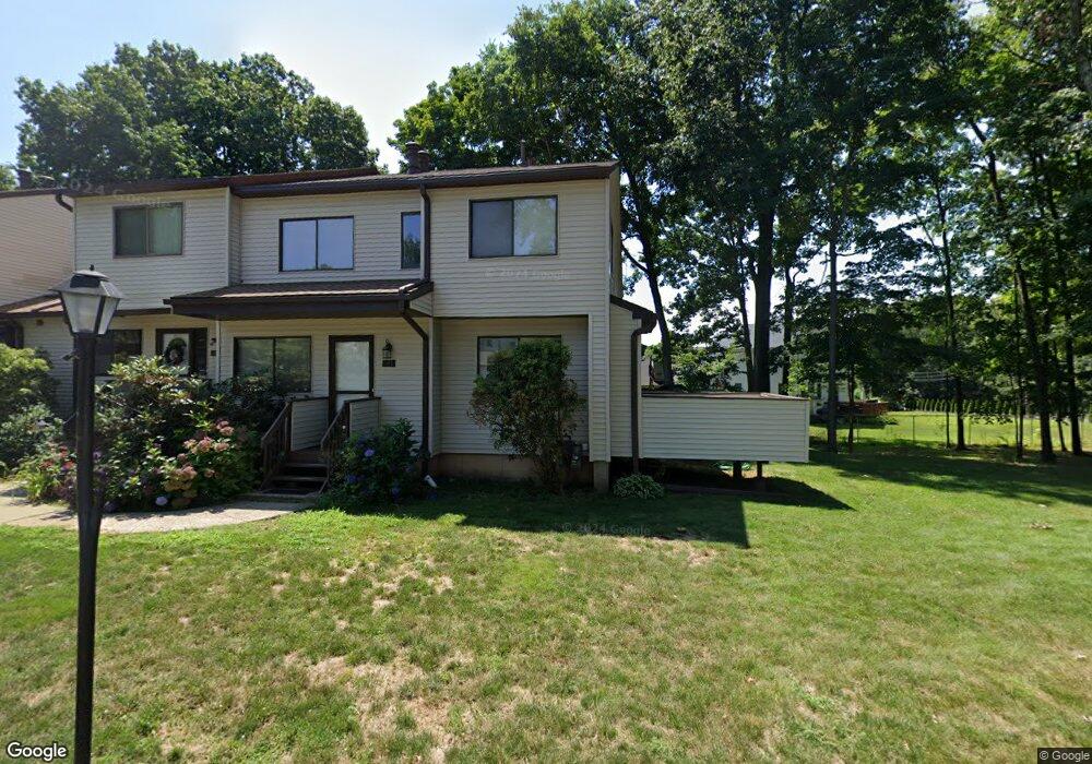817 Cypress Rd, Newington, CT 06111 - photo 1