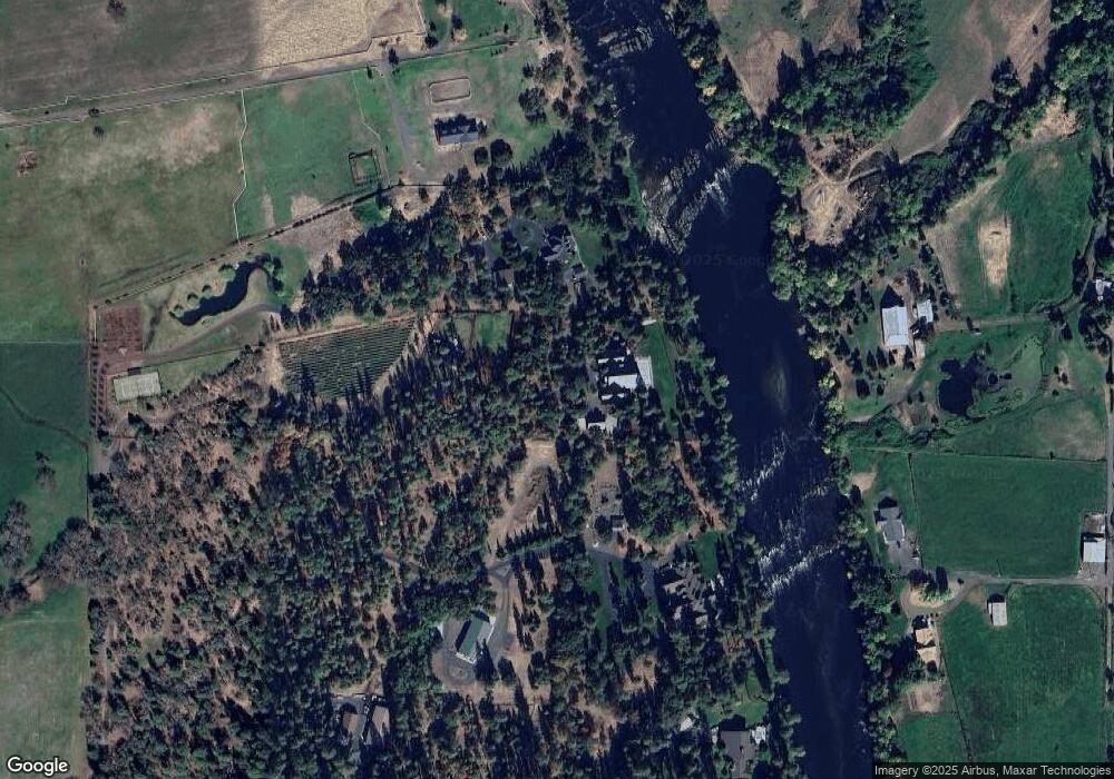 2400 Pine Gate Way, White City, OR 97503 - photo 1