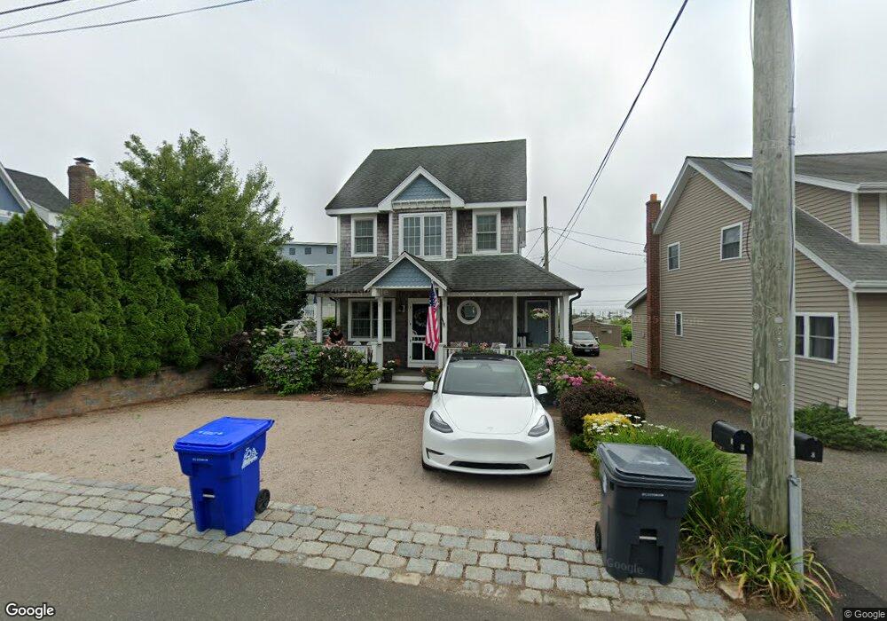 4 Bayberry Ln, Branford, CT 06405 - photo 1