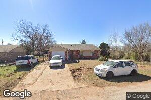 706 Wisconsin St, Geronimo, OK 73543