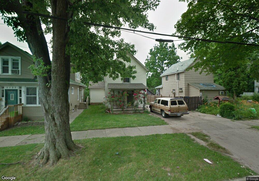 1141 W Lenawee St, Lansing, MI 48915 - photo 1