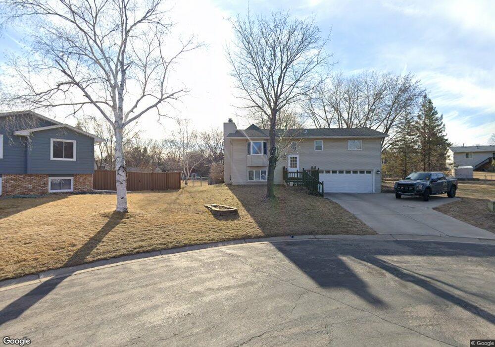 10893 100th Place N, Maple Grove, MN 55369 - photo 1