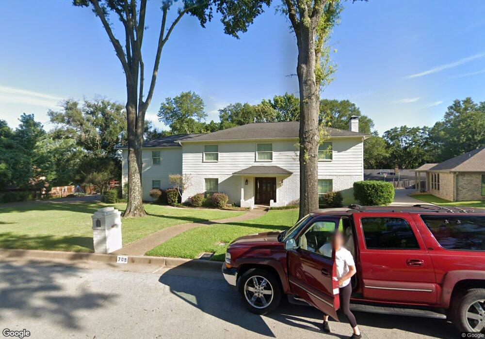 709 Dorchester Dr, Tyler, TX 75703 - photo 1