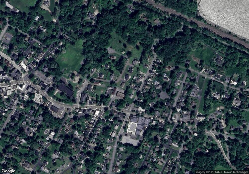 101 Clover Ct, Cornwall On Hudson, NY 12520 - photo 1