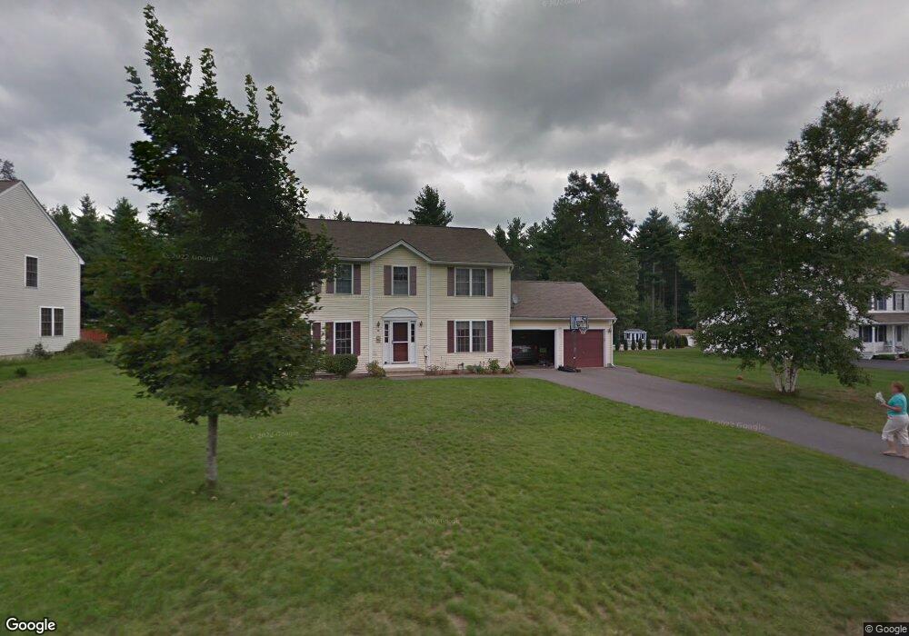 8 Sunflower Ln, Londonderry, NH 03053 - photo 1