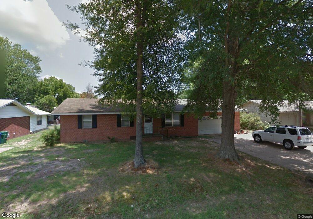 2214 West St, Conway, AR 72032 - photo 1