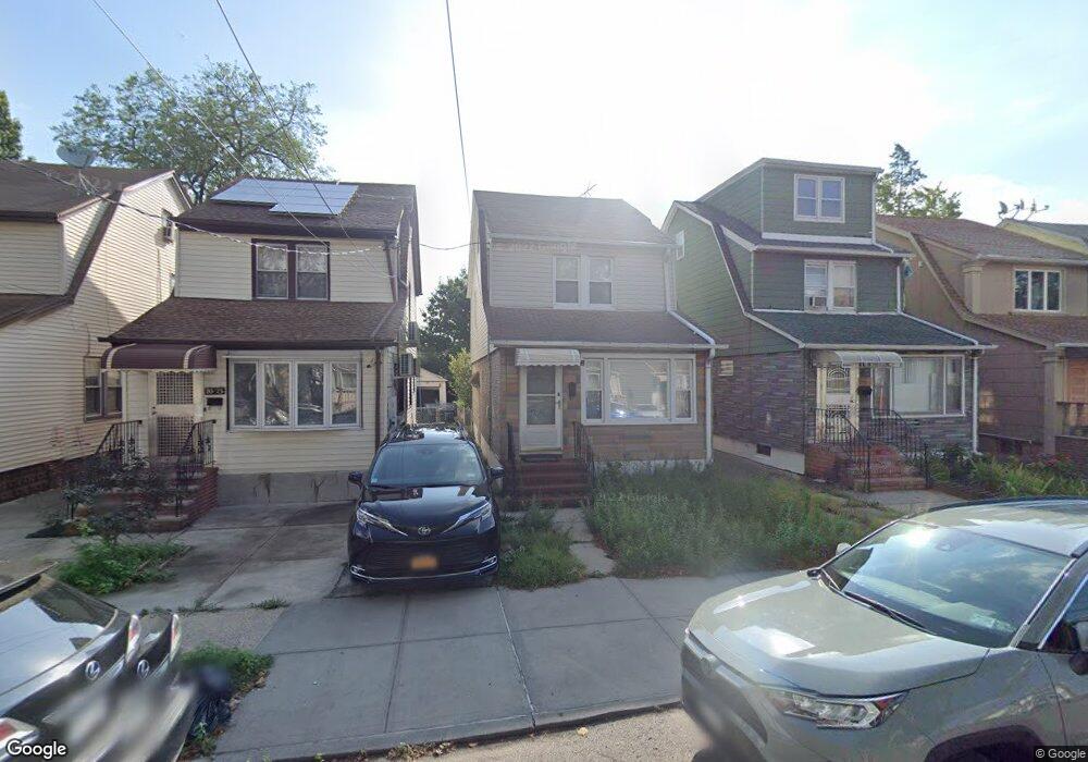 8027 162nd St, Jamaica, NY 11432 - photo 1