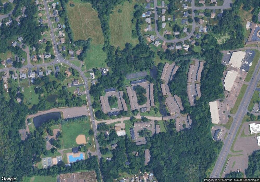 152 Churchill Dr, Newington, CT 06111 - photo 1