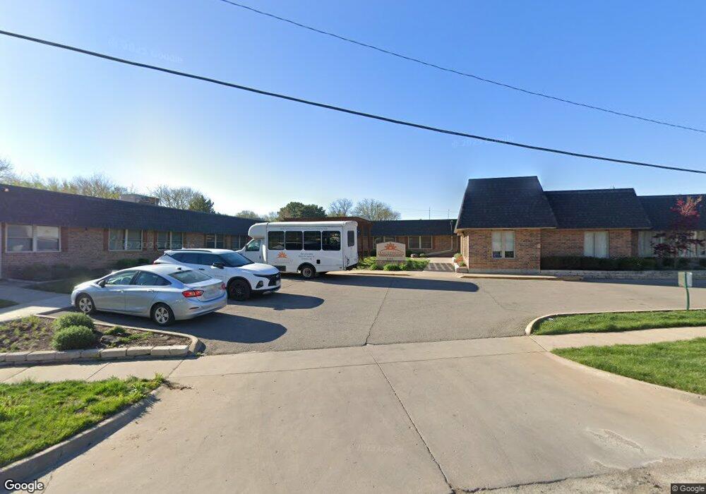 5015 SW 28th St, Topeka, KS 66614 - photo 1