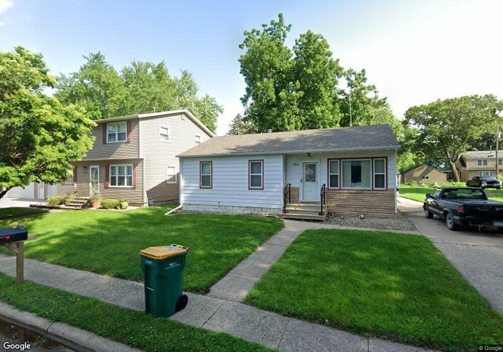 1917 Bimelich Ln, Albert Lea, MN 56007 - photo 1